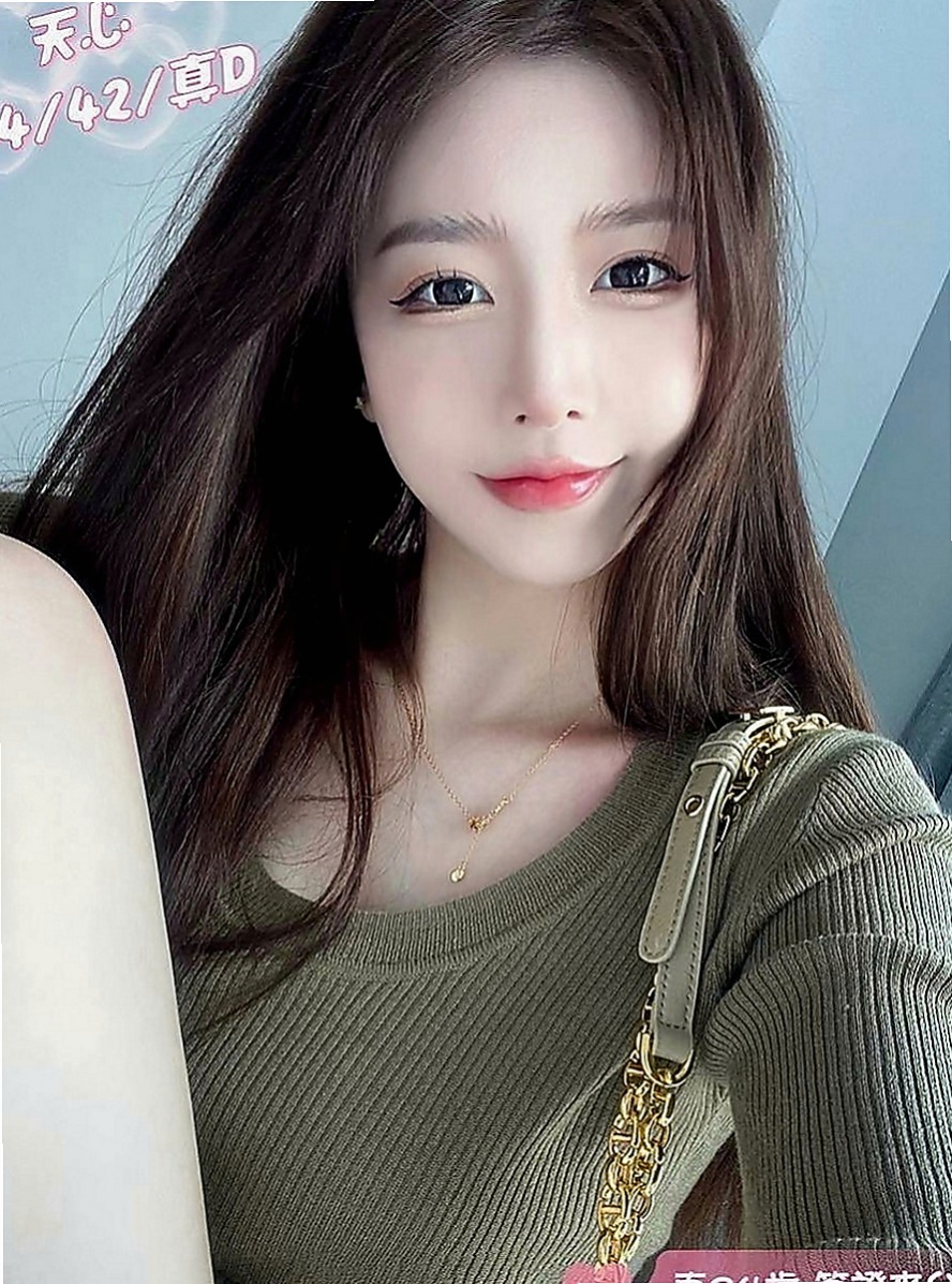 前金找女人：恩惠 |清純小美女|167cm|51kg|D罩杯|22歲|有腰有屁股手感好 奶可一把抓  希望能給大家留個好印象喔 ~